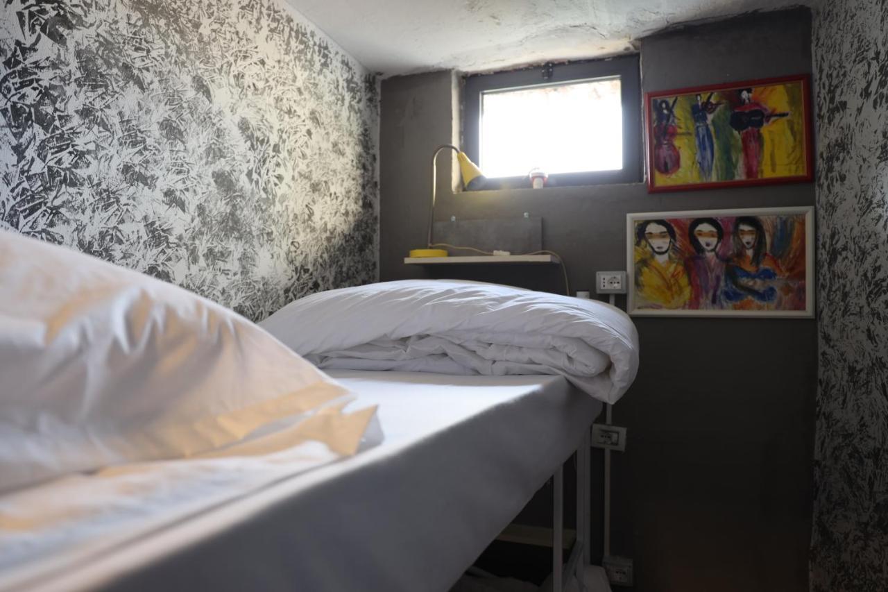Hoja Hostel Tirana Kültér fotó
